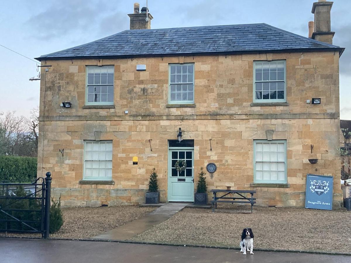 Hotel The Seagrave Arms à Weston Subedge Extérieur photo